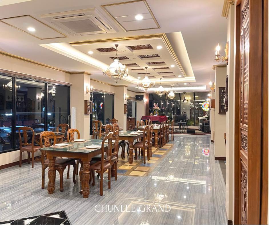 Chunlee Grand Korat Hotel Nakhonratchasima Exterior foto